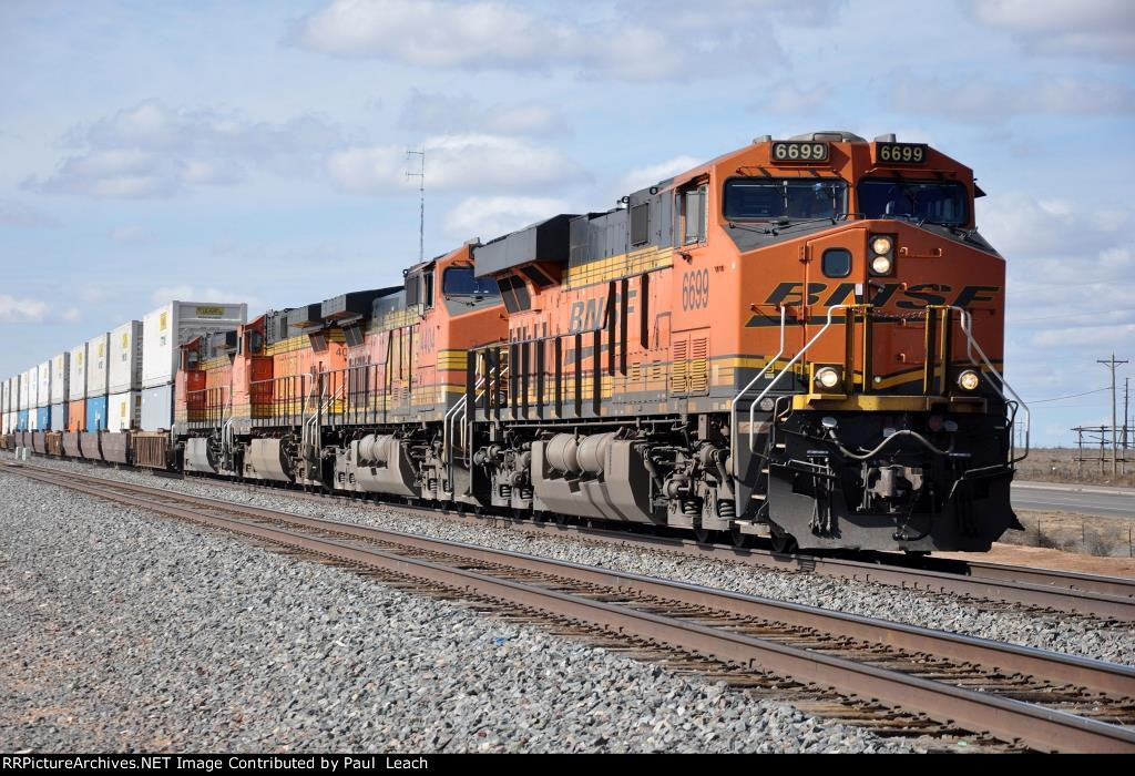 Intermodal cruises east